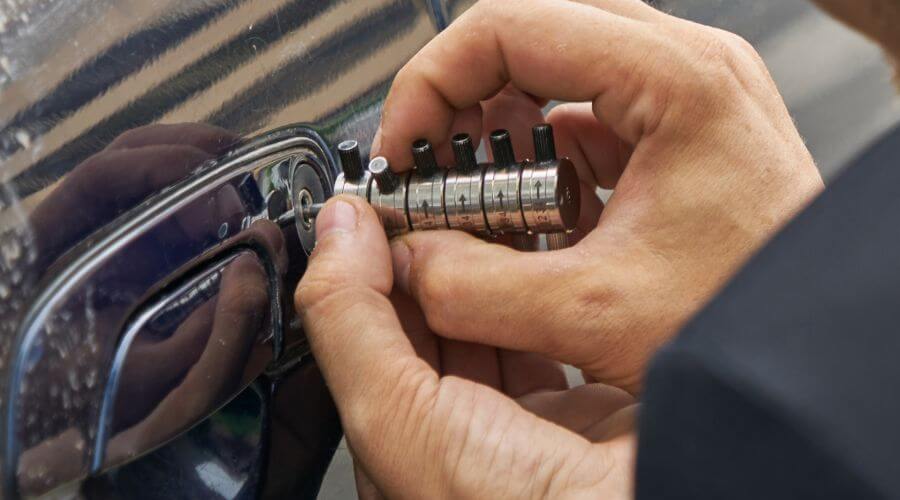 Expert tile roof repair services in Oak Ridge, PA